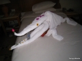 Krokodil auf dem Bett